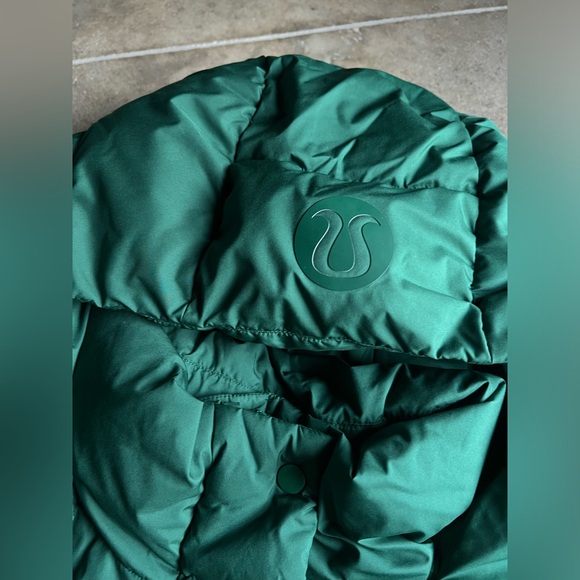 Lululemon Wunder Puff Cropped Vest - Picture 6 of 8